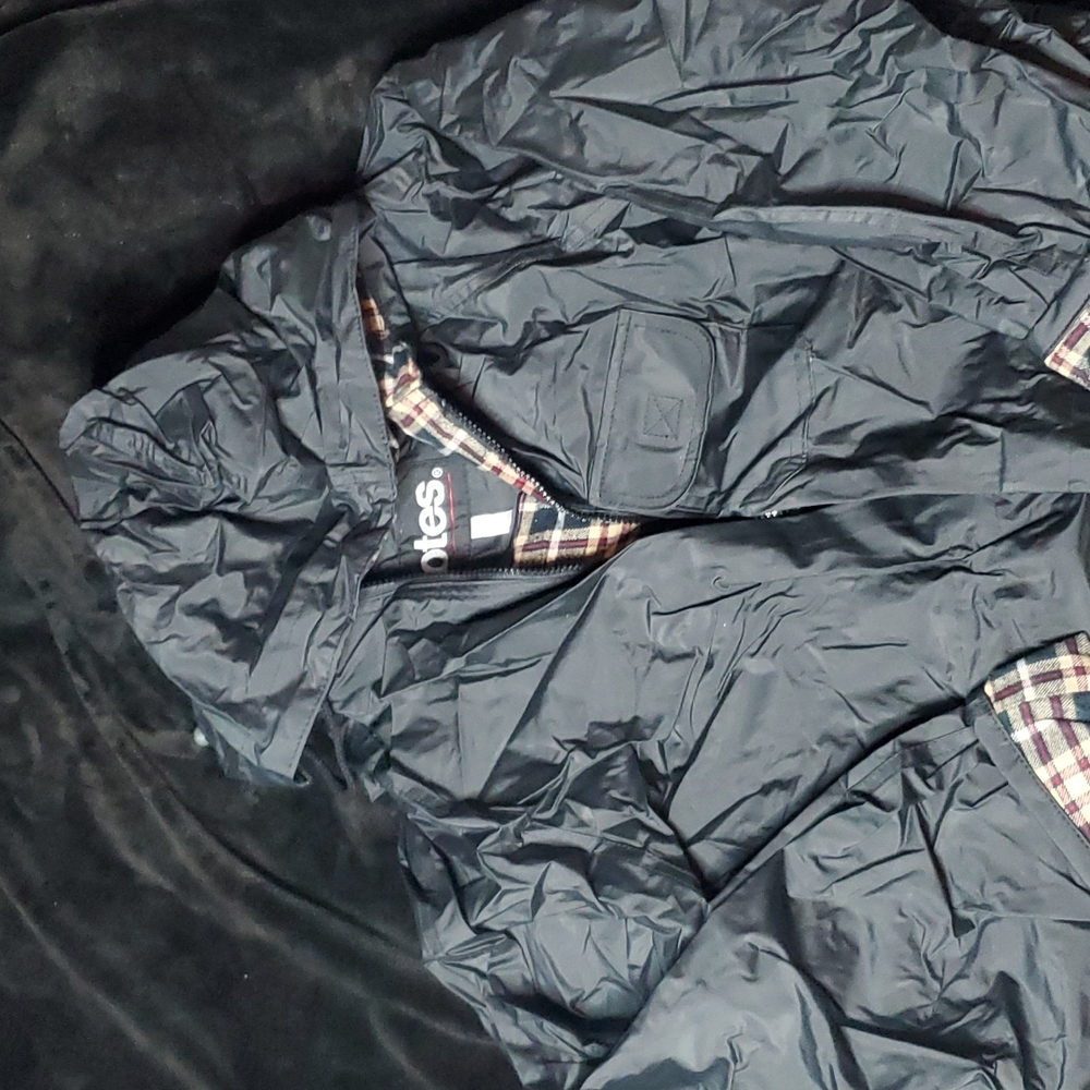 TOTES rain coat